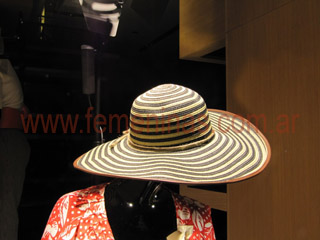 Sombrero femenino primavera verano 2012 Sonia