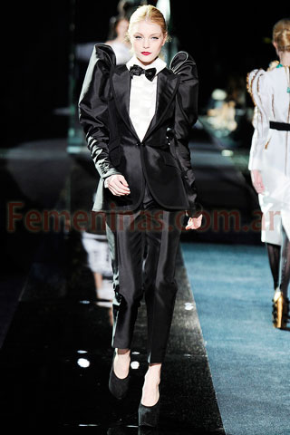 Traje smoking negro manga farol camisa sastre blanca Dolce And Gabbana