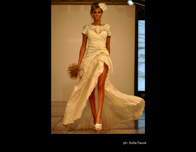 Laurencio Adot coleccion 2011 vestido novia.jpeg