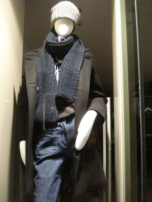 saco moda invierno 2009 negro bufanda