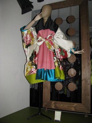 vestido moda invierno 2009 seda colores