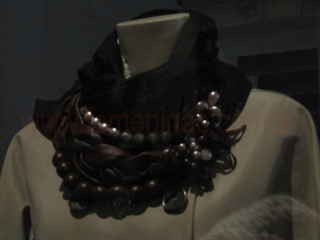 Cuello combinado con perlas Sportmax