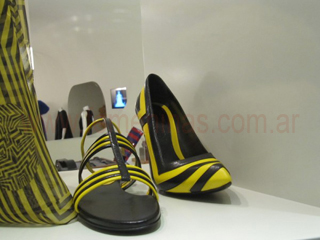Zapatos combinados negro y amarillo  Alexander McQueen