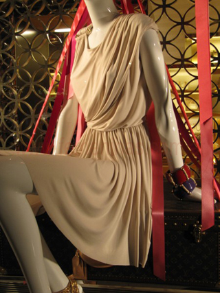 Vestido romano nude  Louis Vuitton
