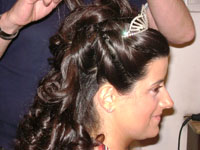 Peinado de novia con rulos y tiara