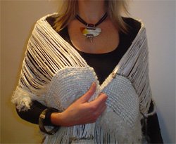 Pashmina artesanal en lana de seda y piel de oveja