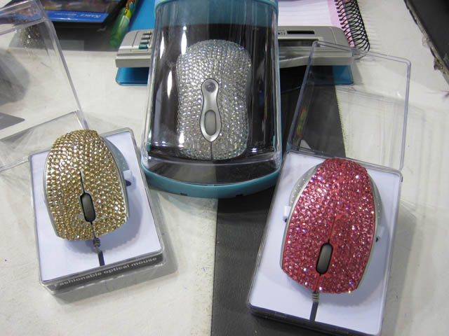 Mouse con mucho glam